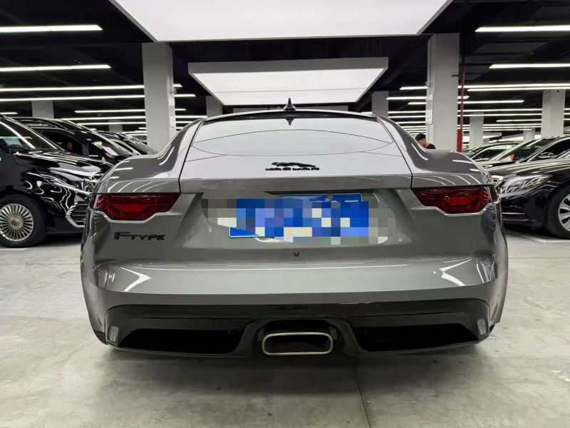 Jaguar F-TYPE