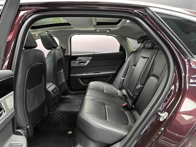 Jaguar xf