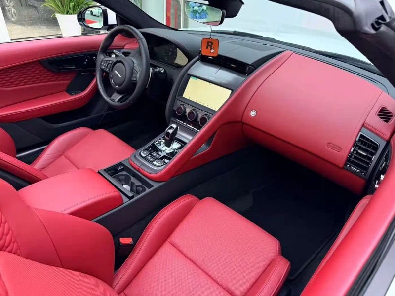 Jaguar F-TYPE