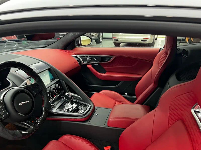 Jaguar F-TYPE