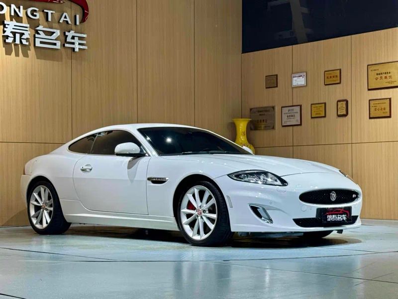 Jaguar XK