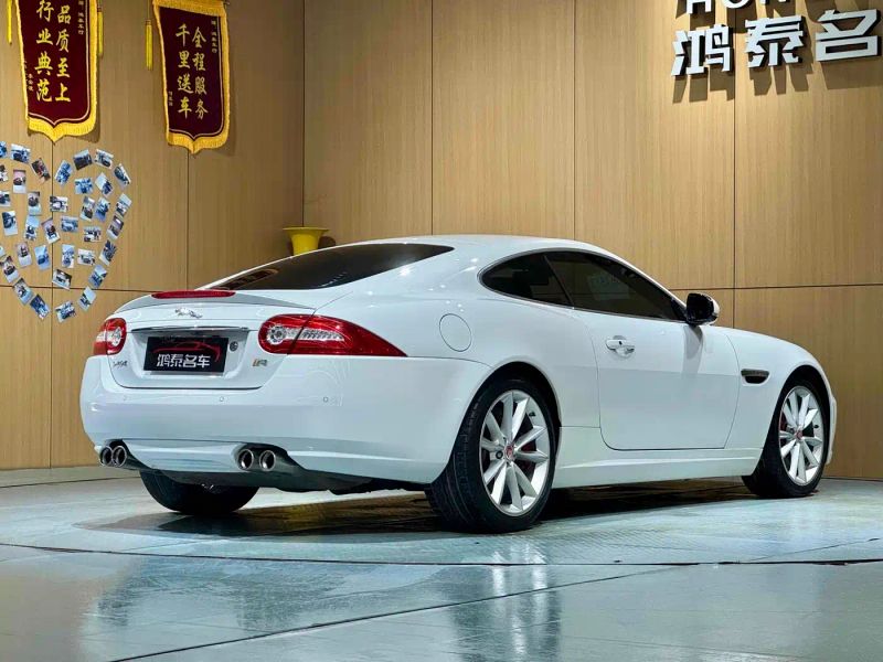 Jaguar XK