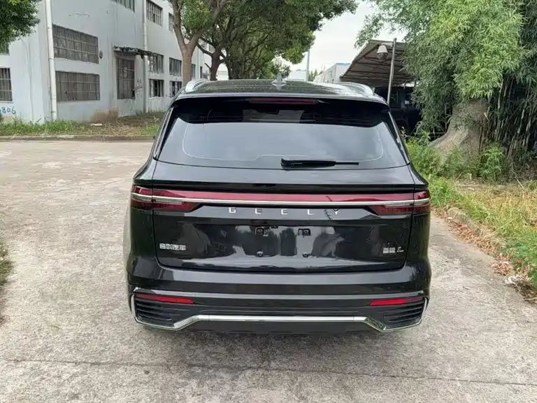 Geely l