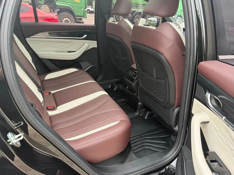 Geely xingyue-l