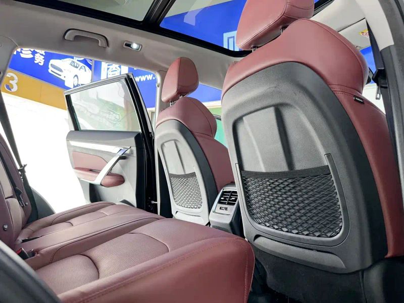 Geely boyue