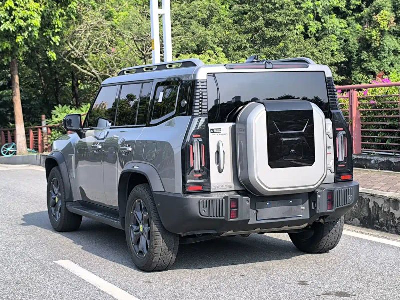Jetour traveler