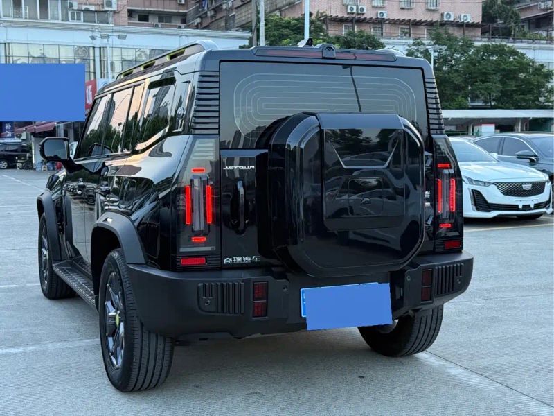 Jetour traveler