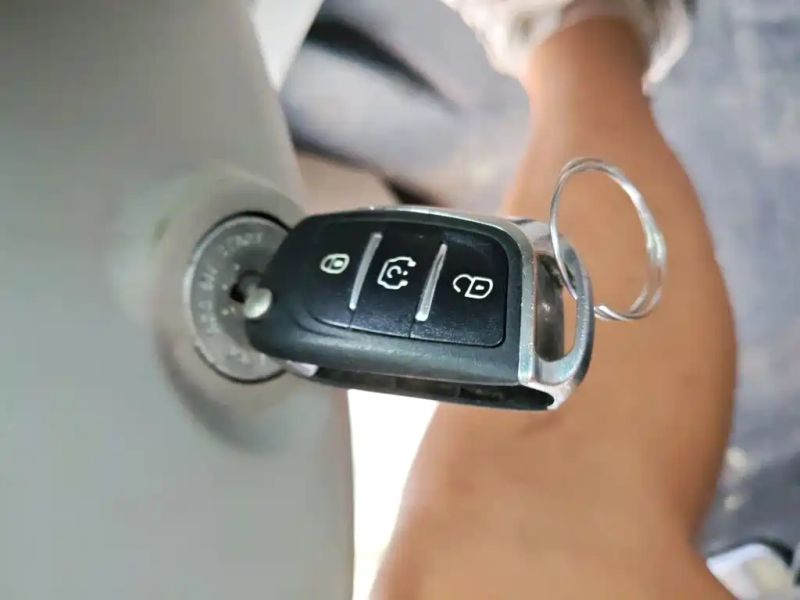 yizhi ev2