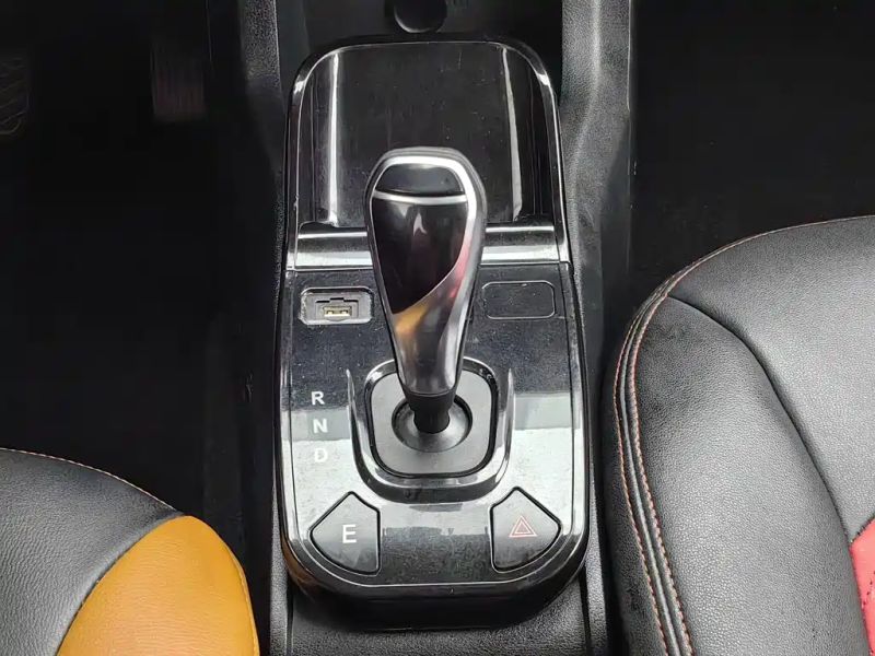 yizhi ev3