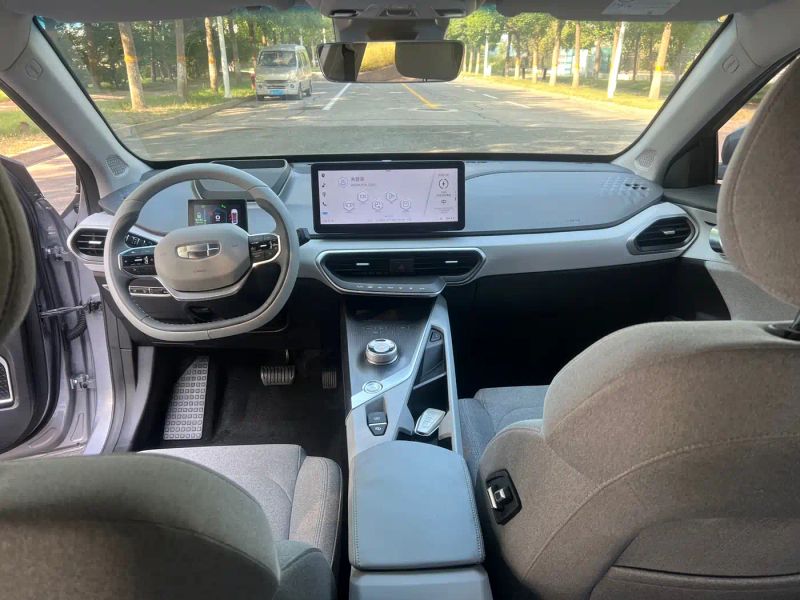 Geely geometrya