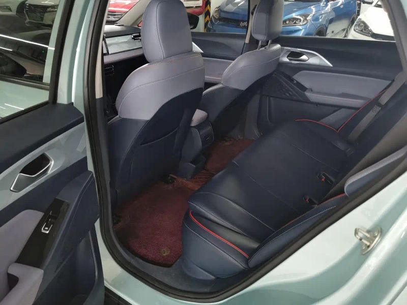 Geely geometry