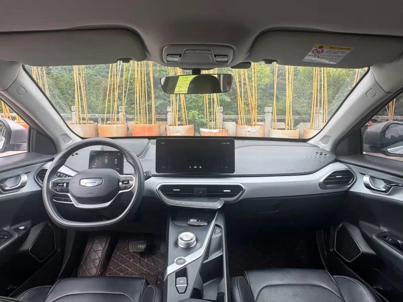 Geely geometrya