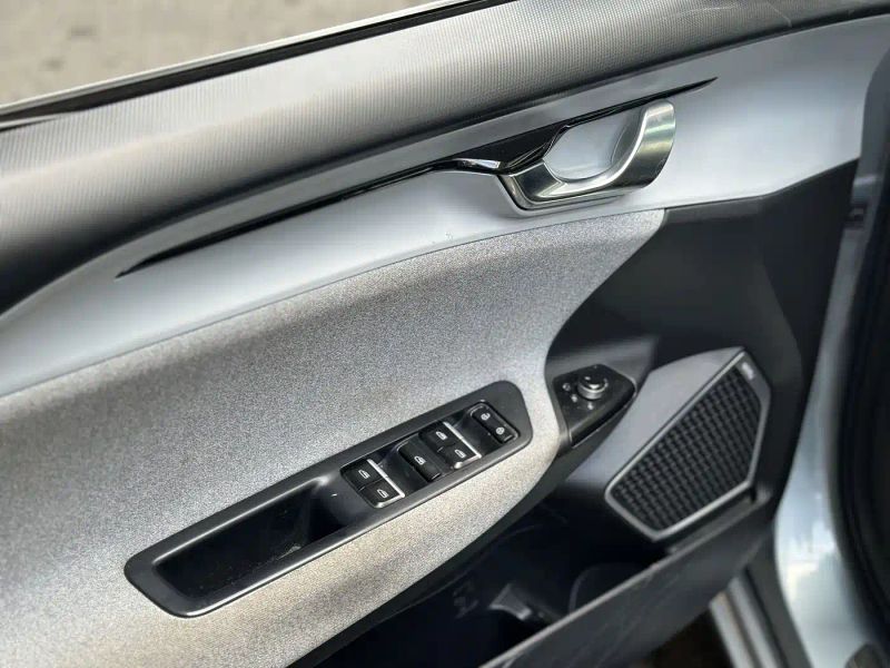 Geely geometry