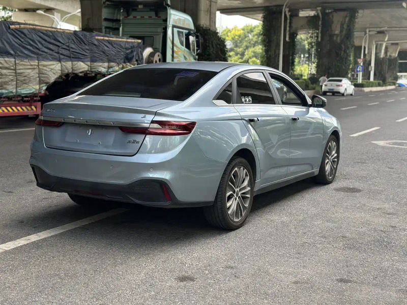 Geely geometry