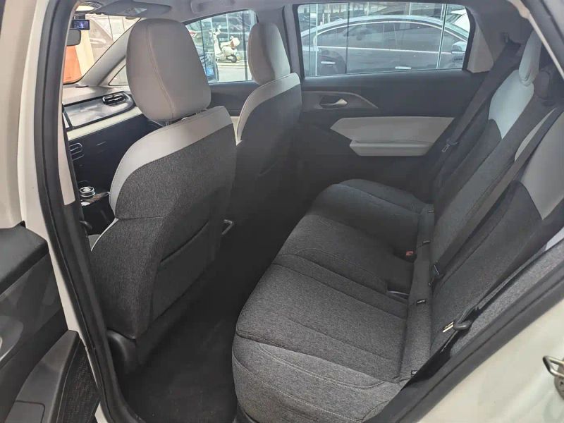 Geely geometry