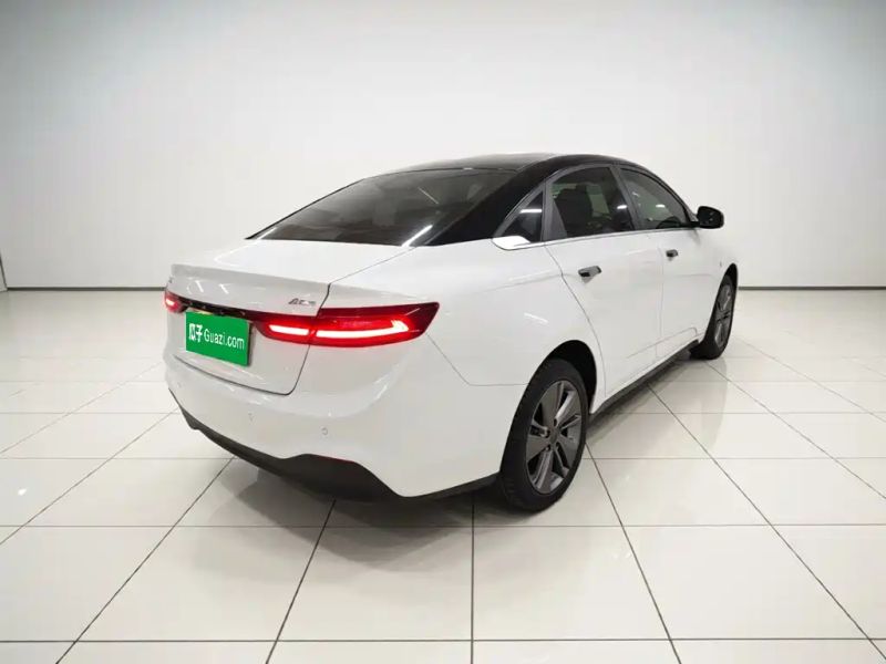 Geely geometrya