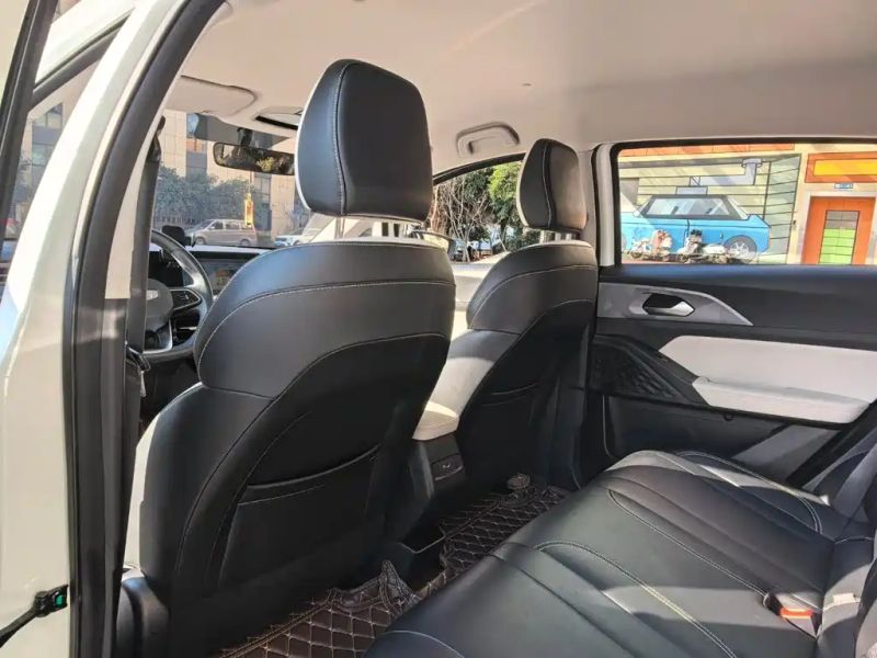Geely geometry