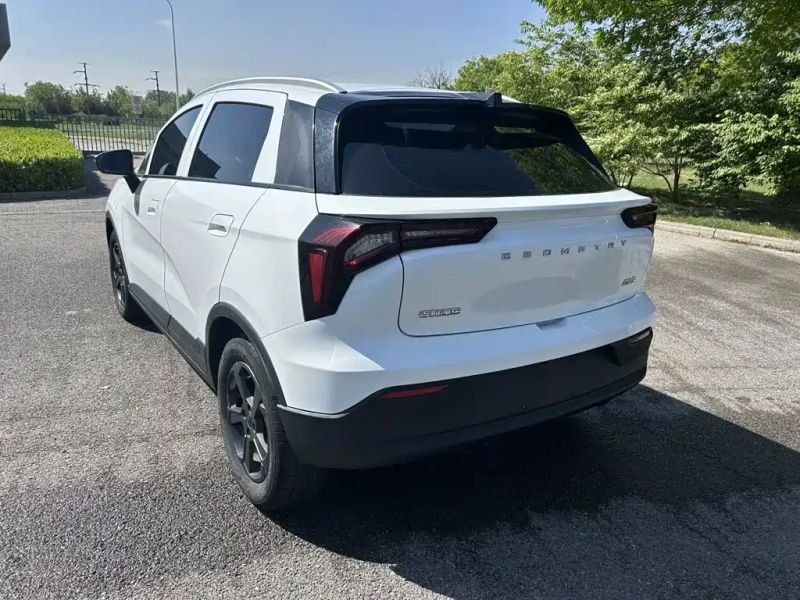 Geely geometry