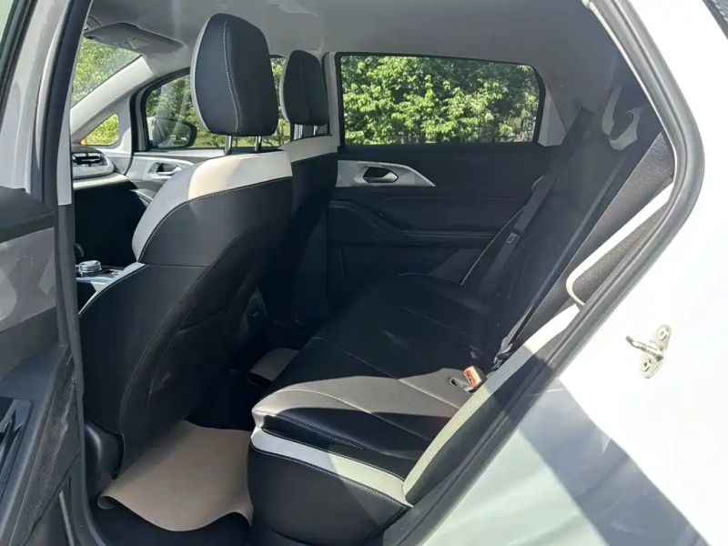 Geely geometry