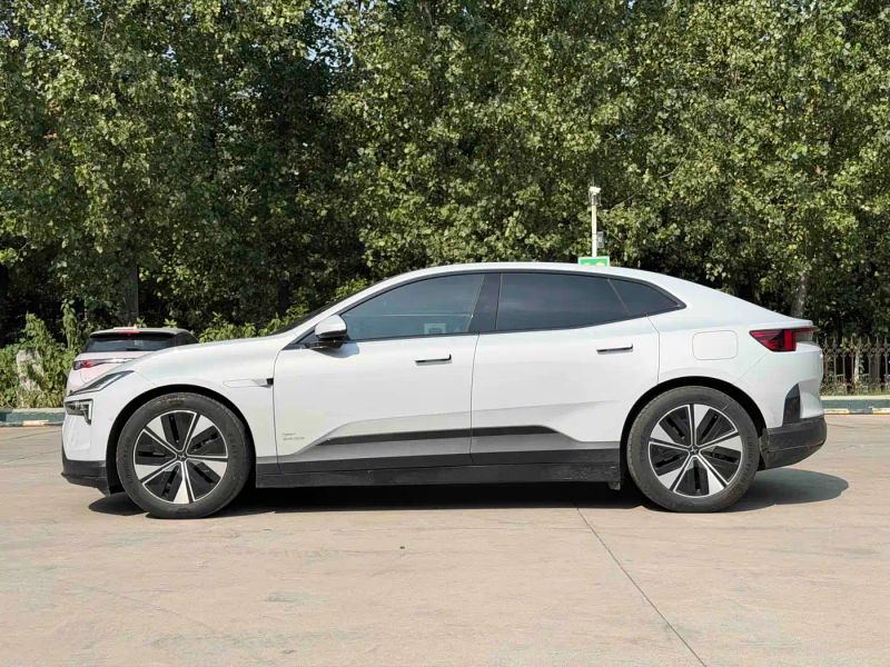 Polestar suv