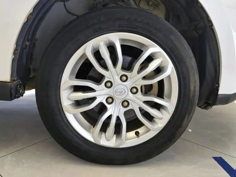 Landwind x5