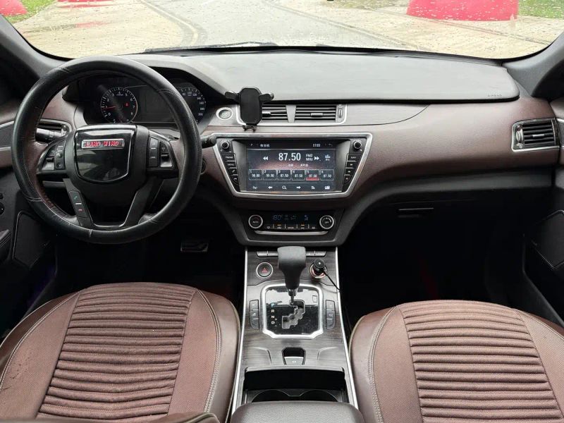 Landwind x7
