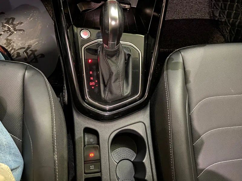 Jetta vs5