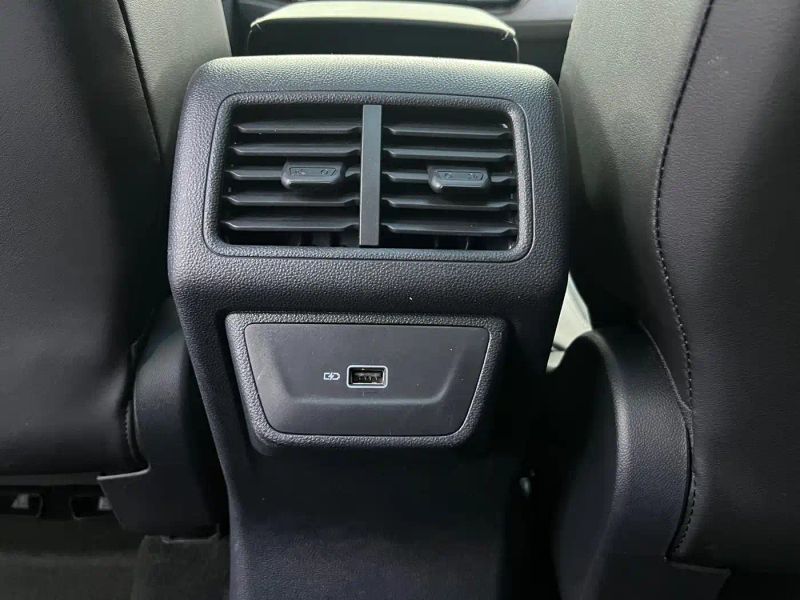 Jetta vs7