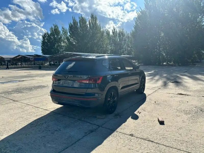 Jetta vs5