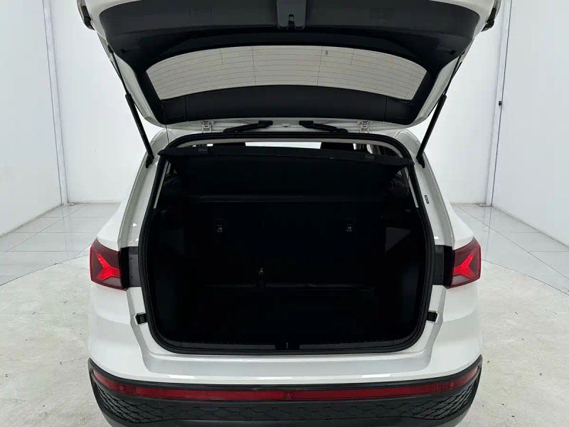 Jetta vs5