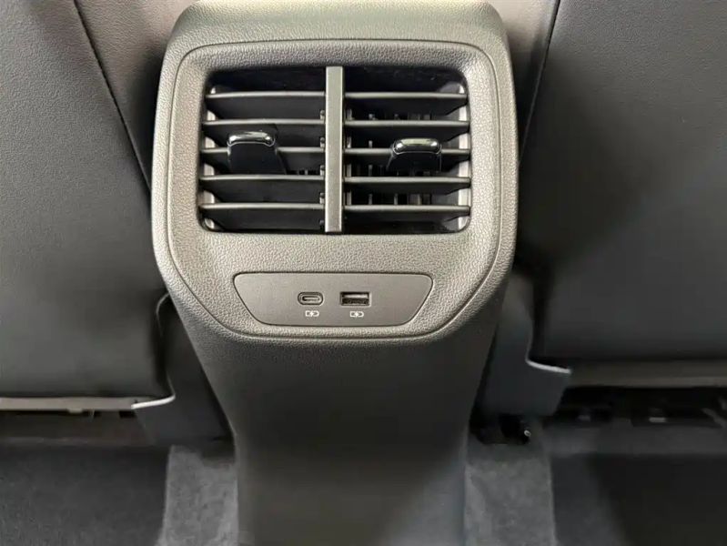 Jetta vs8