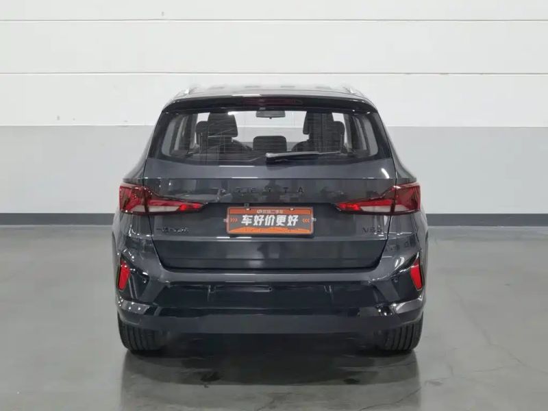 Jetta vs5