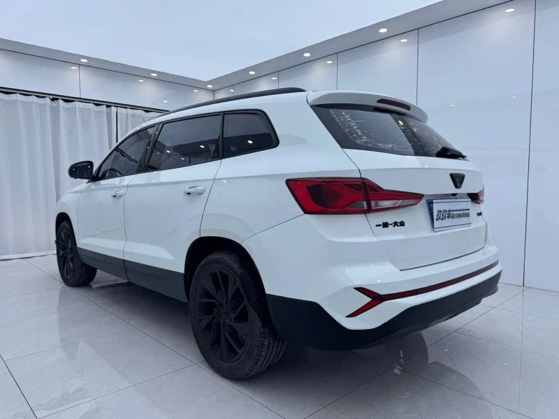 Jetta vs7