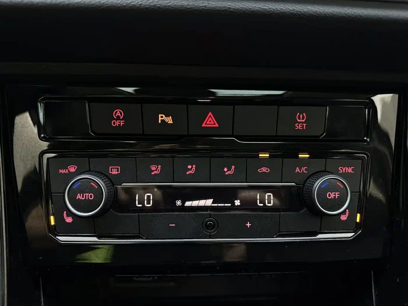 Jetta vs5