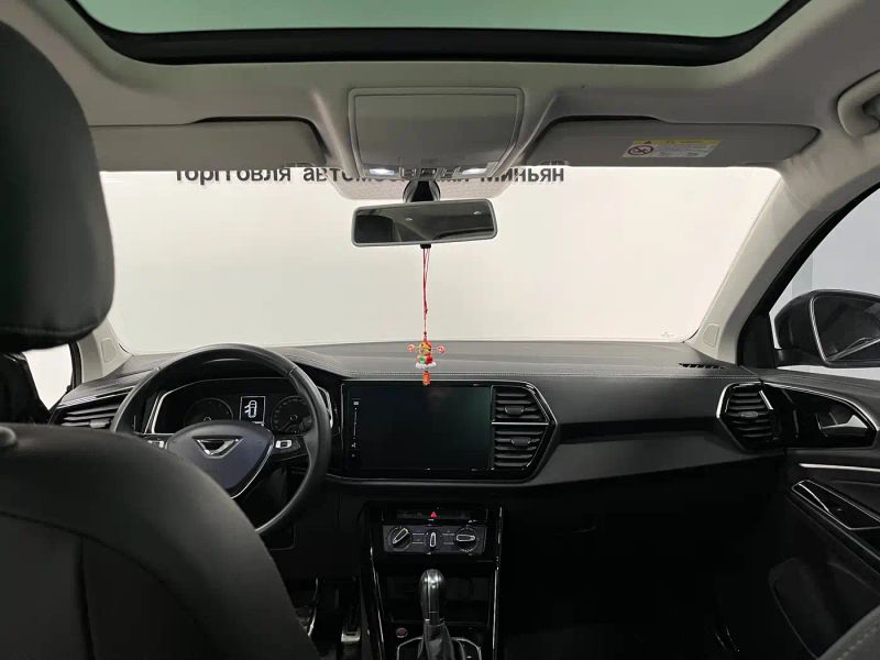Jetta vs7