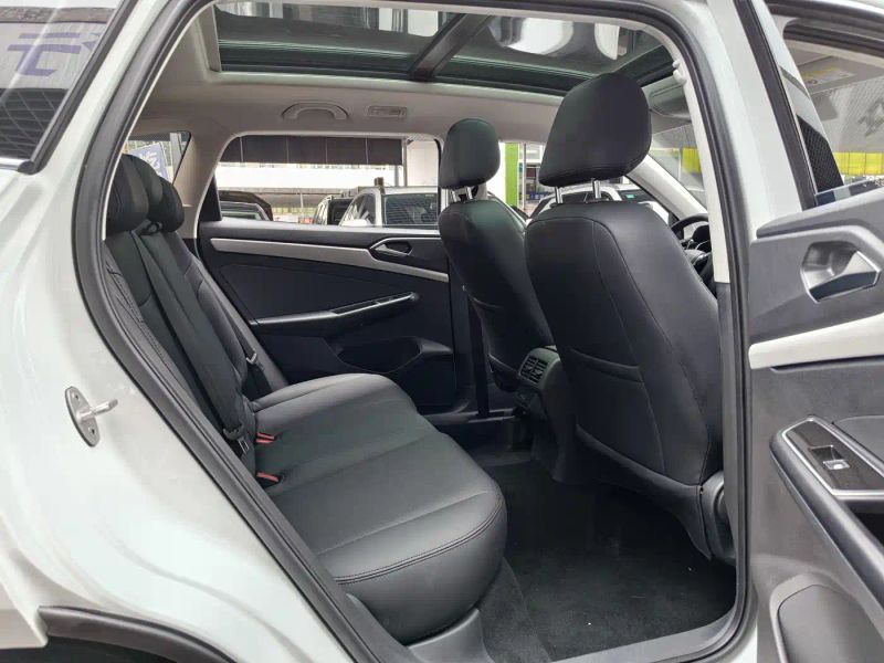 Jetta vs7