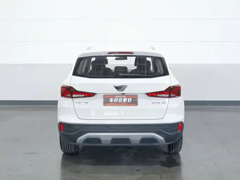 Jetta vs5