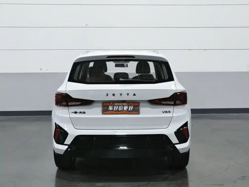 Jetta vs5