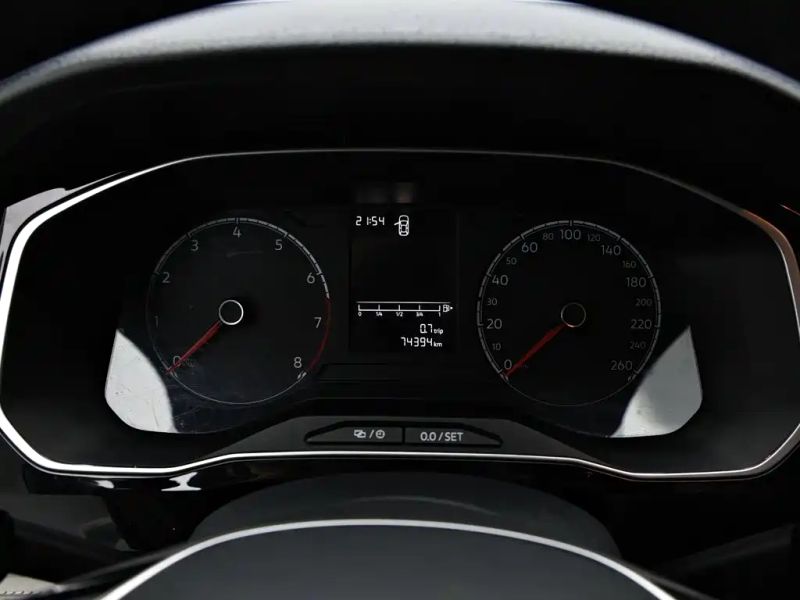 Jetta vs5