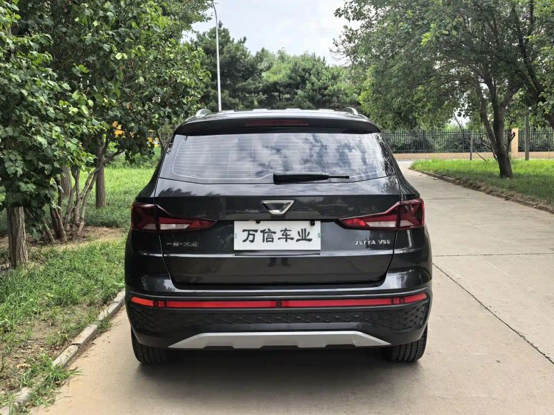 Jetta vs5