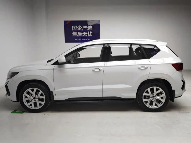 Jetta vs5