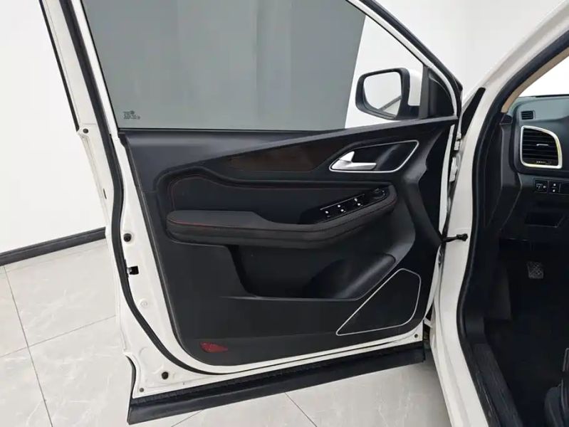 Baojun 560