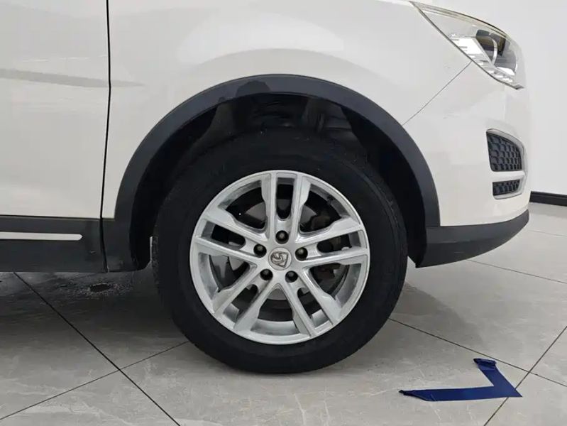 Baojun 560
