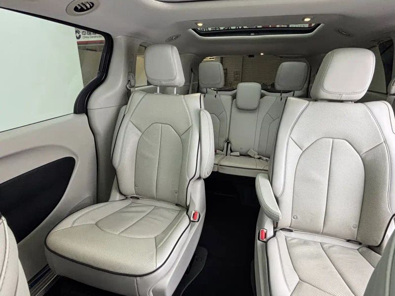dajielong dodge_grand_caravan_phev