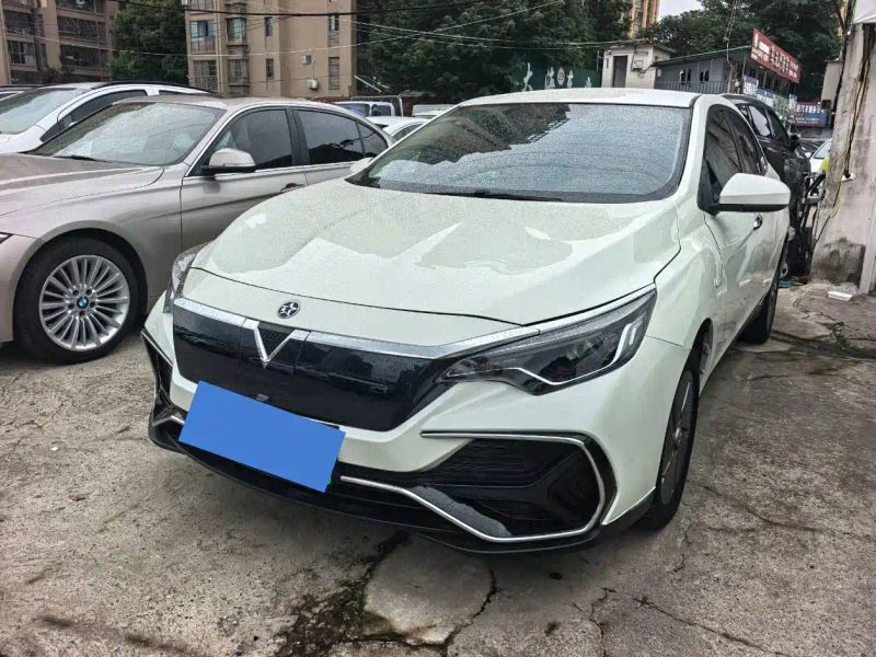 Venucia d60ev