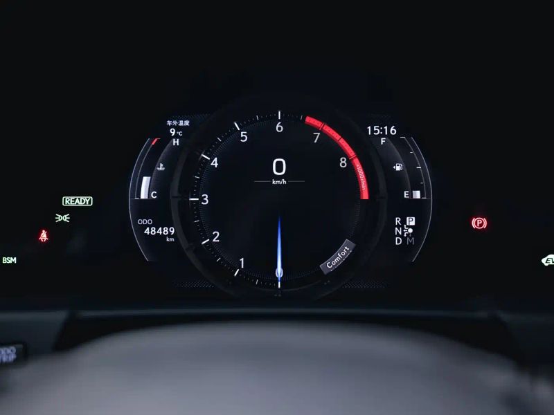 Lexus LS