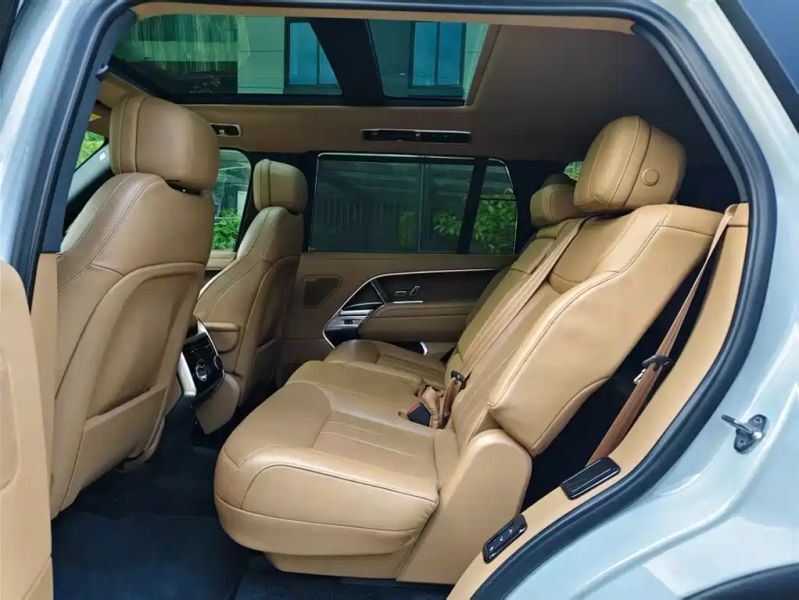 Land_rover range-rover