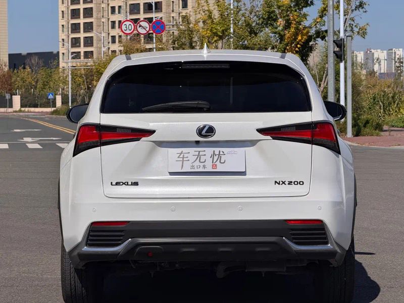 Lexus NX