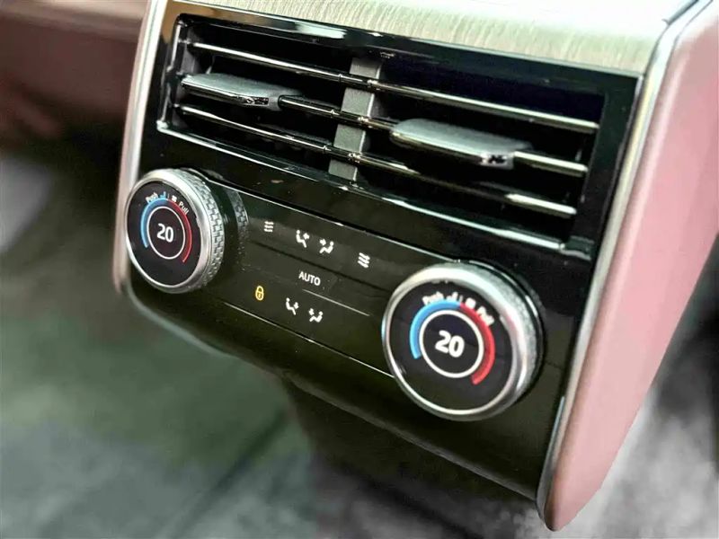 Land_rover range-rover
