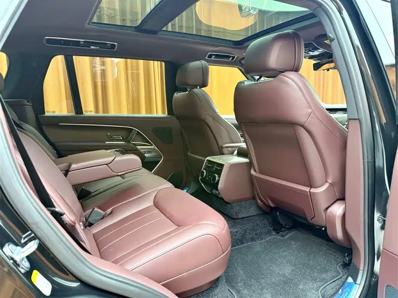 Land_rover range-rover